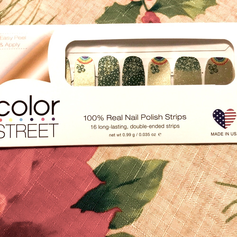 Color Streets Retired Clover the Rainbow